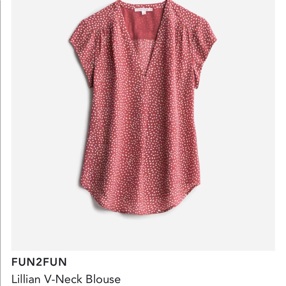 V neck dotted blouse